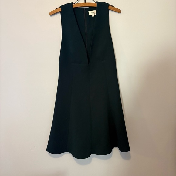 Wilfred Deep V-Neck Sleeveless A-Line Dress – Size 2, Forest Green - Picture 2 of 8